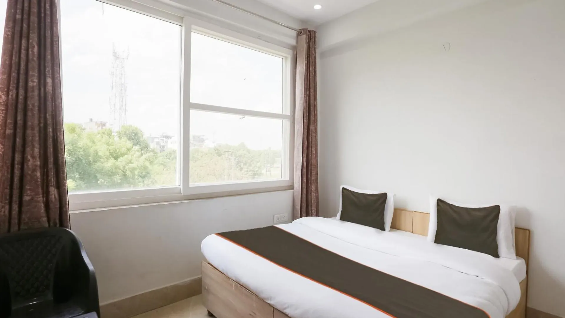 **** Szálloda Collection O The My Stay Gurgáon India